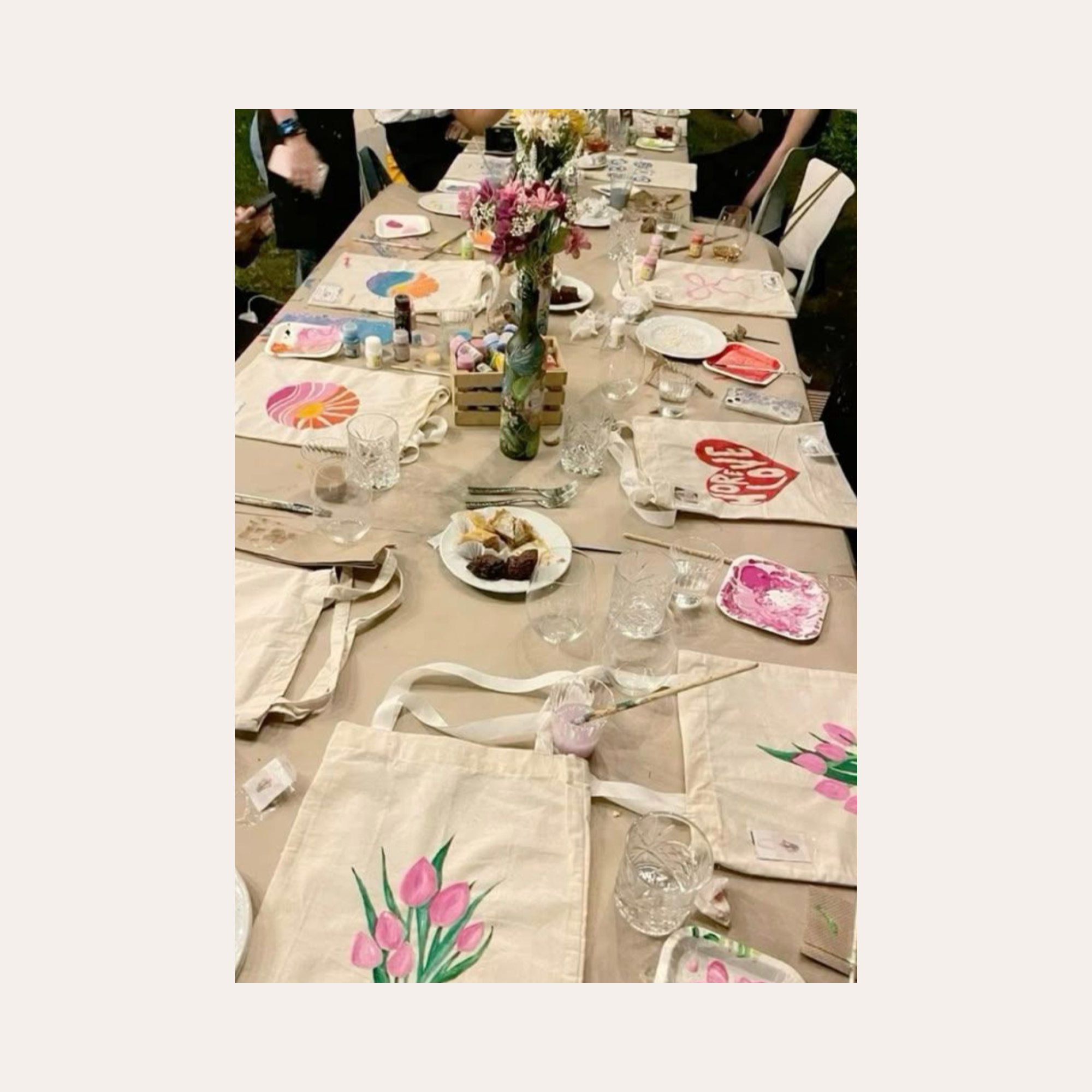 Craft & Create: Tote bag Painting